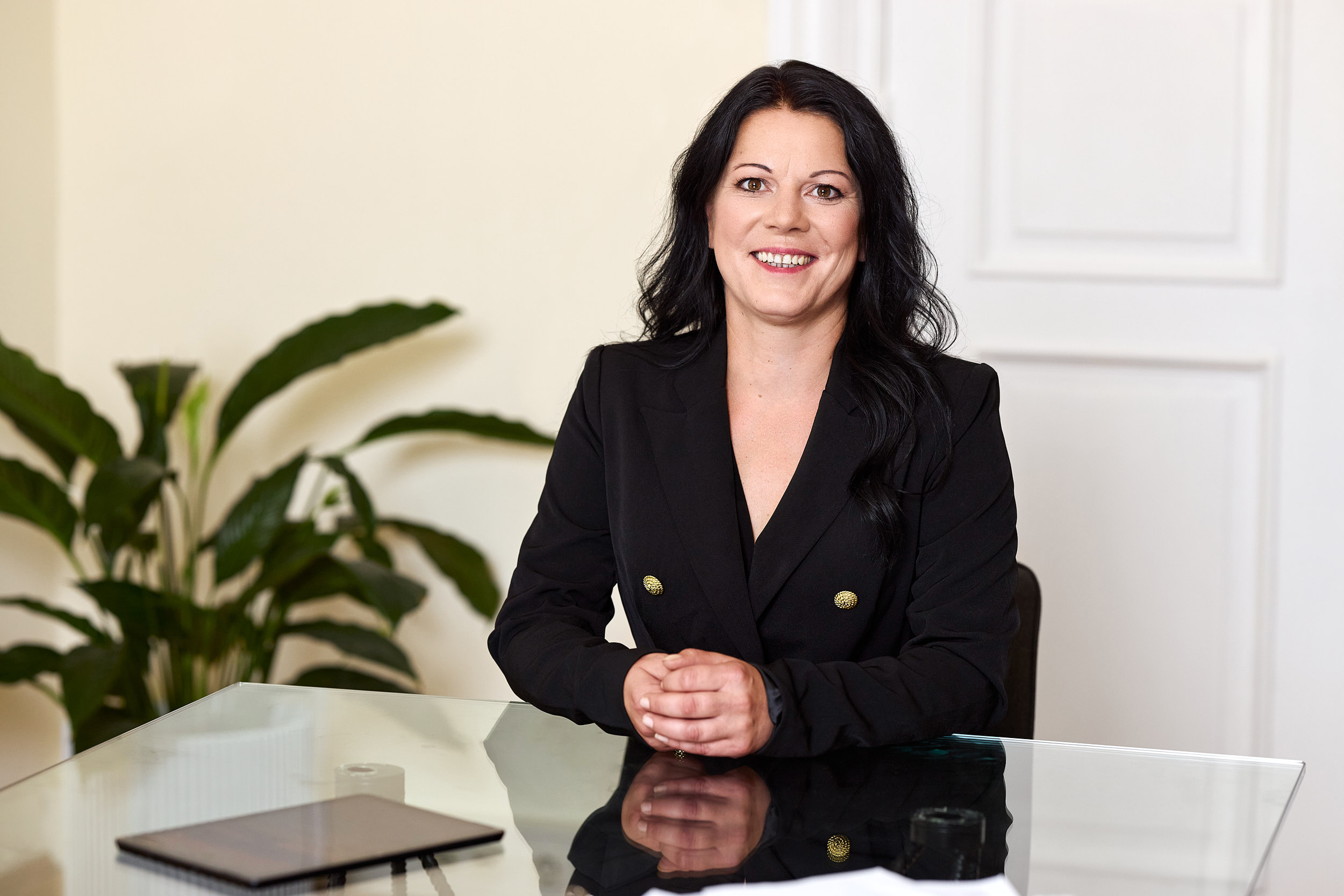 VictoriaMeixner 17 Dr. Victoria Meixner, Rechtsanwältin aus Landshut, spezialisiert auf Gesellschaftsrecht und Tierrecht